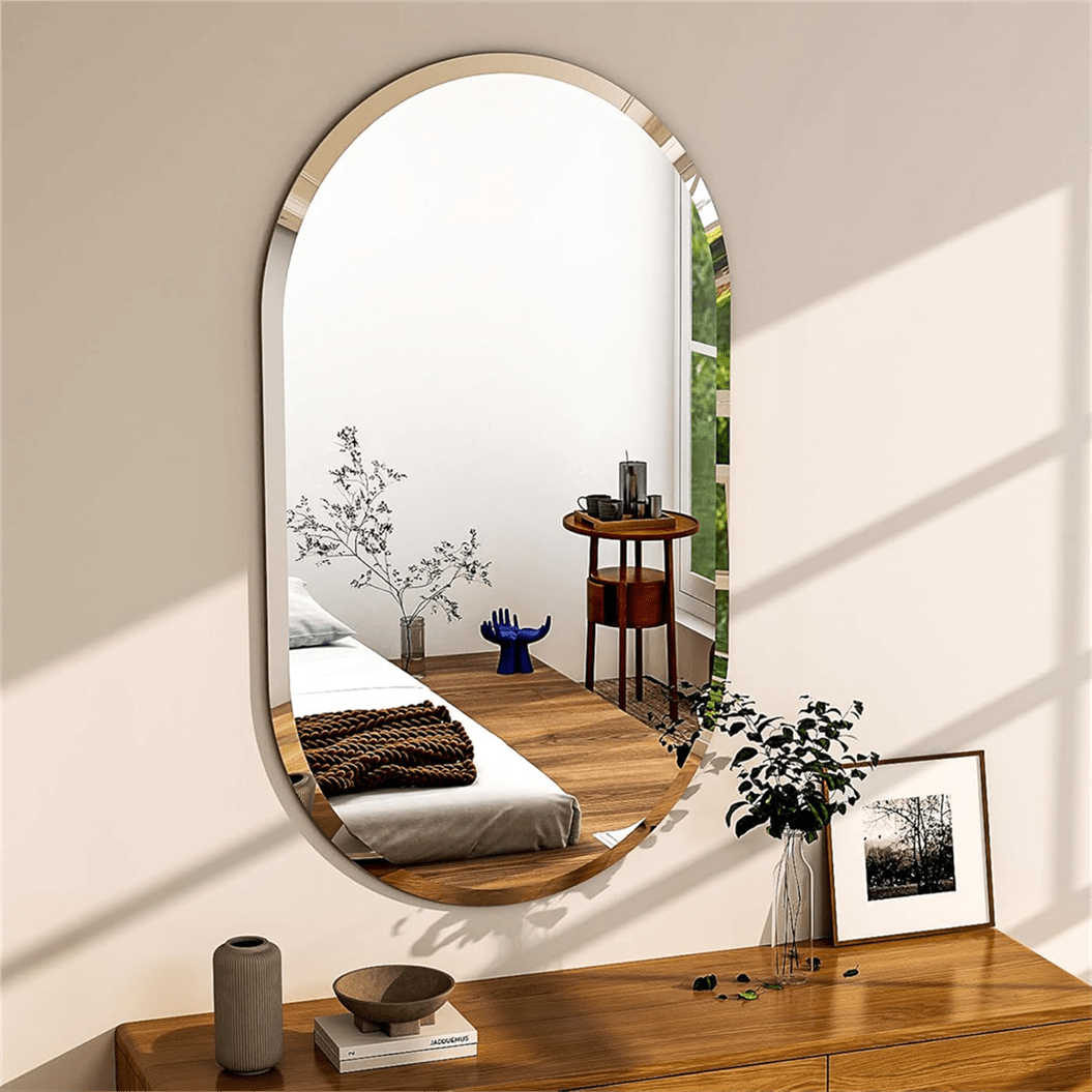 Espelho Mural Oval sem Moldura com Bordo Biselado – Design Minimalista