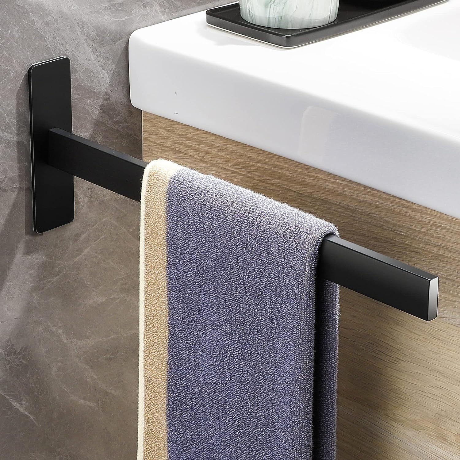 Toalheiro Autocolante em Aço Inoxidável – Braço Único, Sem Perfuração